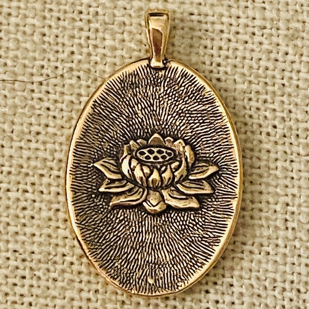 14K Yellow Gold DVB Laurel Elliot BUDDHA & LOTUS Pendant